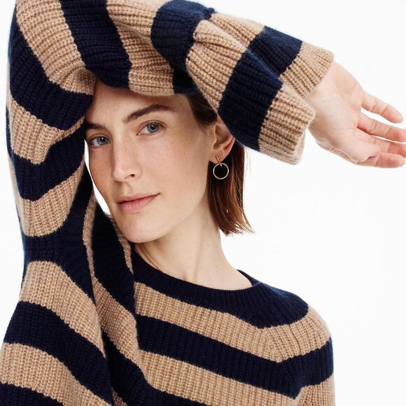 J. Crew Cashmere Ruffle-Sleeve Sweater size L NWT - Picture 2 of 8